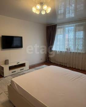1-к квартира, вторичка, 42м2, 10/17 этаж