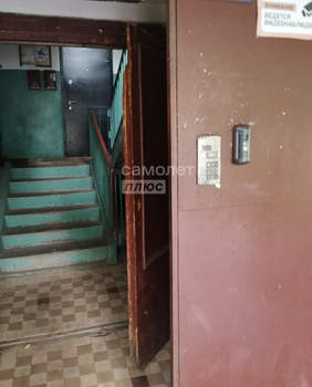 2-к квартира, вторичка, 45м2, 3/5 этаж