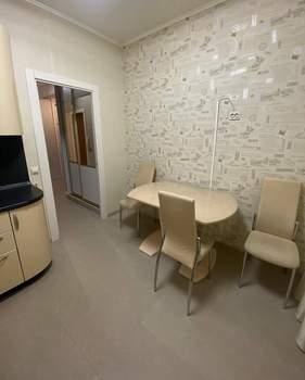 2-к квартира, вторичка, 54м2, 4/17 этаж
