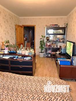 3-к квартира, вторичка, 63м2, 10/10 этаж