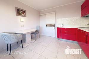 2-к квартира, вторичка, 60м2, 3/17 этаж