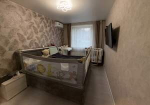 4-к квартира, вторичка, 52м2, 1/14 этаж