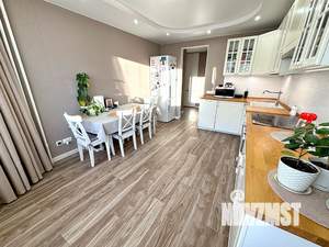 2-к квартира, вторичка, 61м2, 16/25 этаж