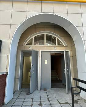 3-к квартира, вторичка, 104м2, 3/4 этаж