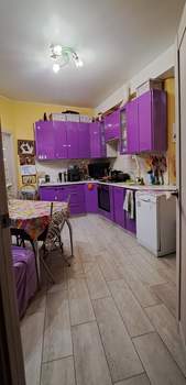 2-к квартира, вторичка, 77м2, 1/4 этаж