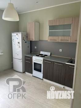 1-к квартира, вторичка, 38м2, 8/17 этаж