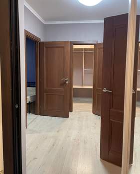 3-к квартира, вторичка, 85м2, 1/23 этаж