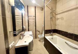2-к квартира, вторичка, 64м2, 3/17 этаж