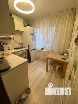 3-к квартира, вторичка, 58м2, 8/9 этаж