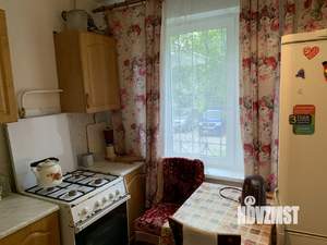 3-к квартира, вторичка, 58м2, 1/9 этаж