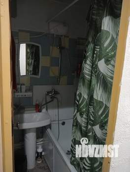 2-к квартира, вторичка, 42м2, 5/5 этаж