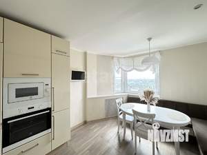 2-к квартира, вторичка, 60м2, 23/25 этаж