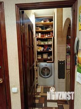 3-к квартира, вторичка, 54м2, 1/9 этаж