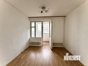 3-к квартира, вторичка, 68м2, 6/9 этаж