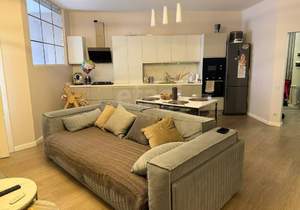 2-к квартира, вторичка, 74м2, 3/4 этаж