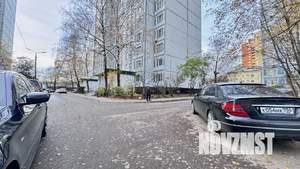 2-к квартира, вторичка, 58м2, 1/16 этаж