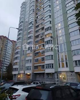 2-к квартира, вторичка, 63м2, 5/17 этаж