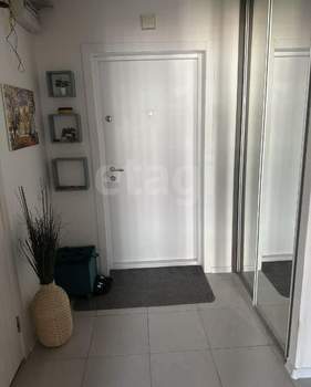 3-к квартира, вторичка, 55м2, 6/15 этаж