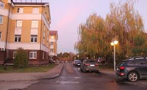 2-к квартира, вторичка, 77м2, 1/4 этаж