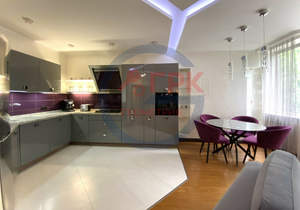 2-к квартира, вторичка, 75м2, 2/4 этаж