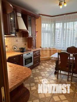 2-к квартира, вторичка, 64м2, 14/17 этаж