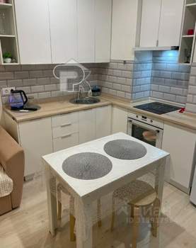 Студия квартира, вторичка, 35м2, 4/23 этаж