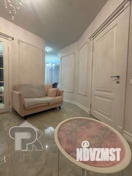 1-к квартира, вторичка, 50м2, 2/18 этаж