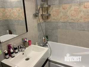 2-к квартира, вторичка, 60м2, 10/17 этаж