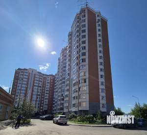 2-к квартира, вторичка, 52м2, 10/17 этаж