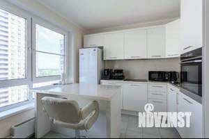 4-к квартира, вторичка, 119м2, 11/15 этаж