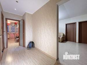 3-к квартира, вторичка, 76м2, 3/17 этаж