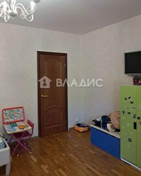 2-к квартира, вторичка, 64м2, 1/7 этаж