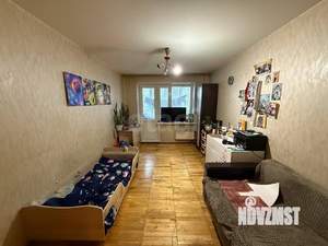 2-к квартира, вторичка, 52м2, 1/10 этаж