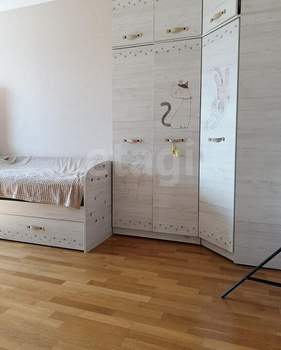 3-к квартира, вторичка, 104м2, 5/13 этаж