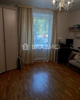 2-к квартира, вторичка, 64м2, 1/7 этаж