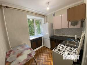 2-к квартира, вторичка, 40м2, 3/5 этаж