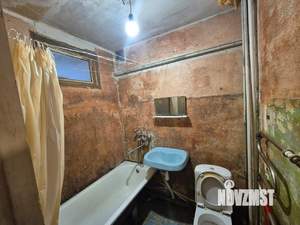 2-к квартира, вторичка, 42м2, 1/4 этаж