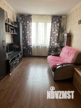 2-к квартира, вторичка, 58м2, 1/5 этаж