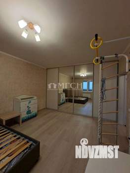 2-к квартира, вторичка, 63м2, 13/18 этаж