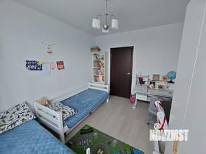 3-к квартира, вторичка, 64м2, 8/17 этаж