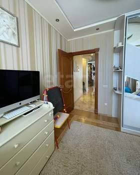 3-к квартира, вторичка, 105м2, 19/24 этаж