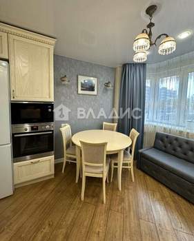 2-к квартира, вторичка, 58м2, 13/17 этаж