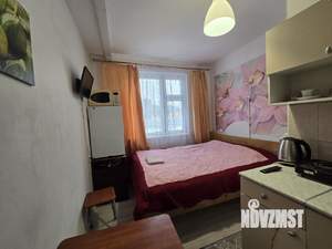 Студия квартира, вторичка, 64м2, 1/17 этаж