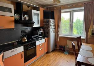 3-к квартира, вторичка, 85м2, 5/10 этаж