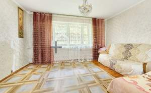 2-к квартира, вторичка, 56м2, 1/9 этаж