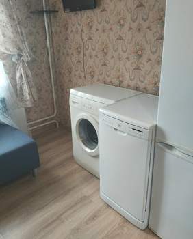 2-к квартира, вторичка, 58м2, 1/25 этаж