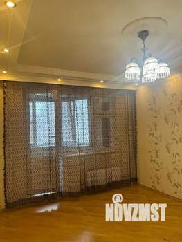 2-к квартира, вторичка, 64м2, 10/17 этаж