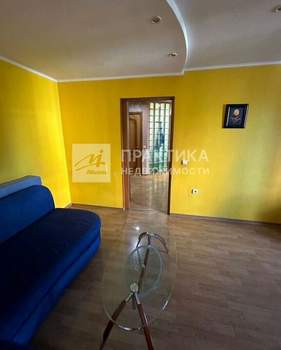 2-к квартира, вторичка, 42м2, 4/5 этаж