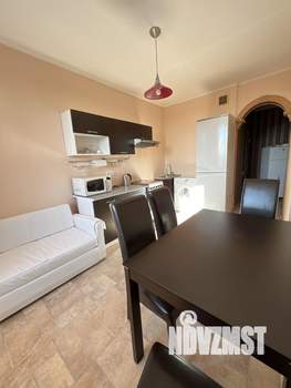 1-к квартира, вторичка, 43м2, 17/21 этаж