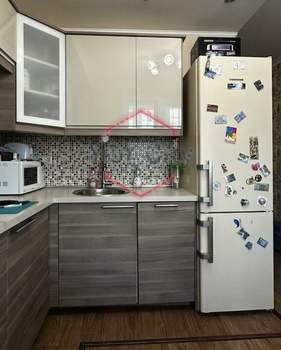2-к квартира, вторичка, 62м2, 8/24 этаж